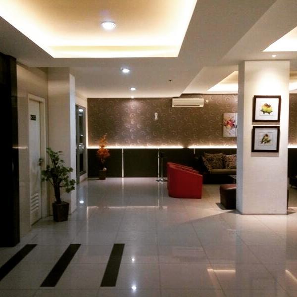 Zen Rooms Gubeng Kertajaya Surabaya Bagian luar foto