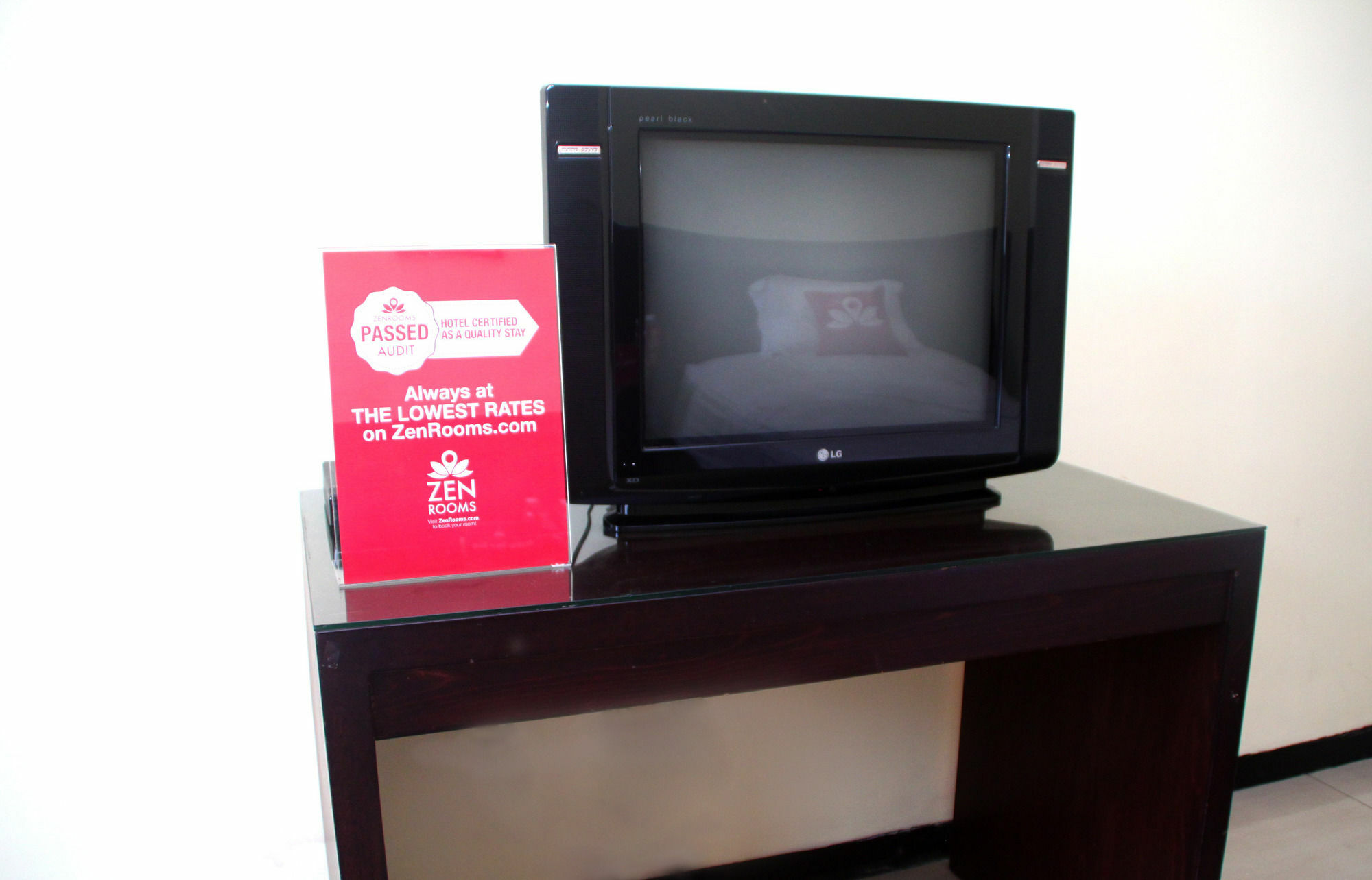 Zen Rooms Gubeng Kertajaya Surabaya Bagian luar foto
